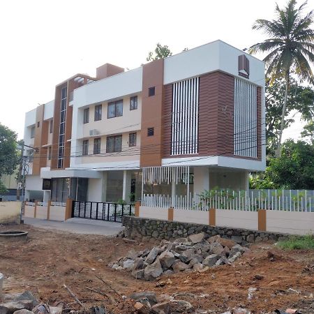 Hotel Mannat Residence Thiruvananthapuram Exterior foto