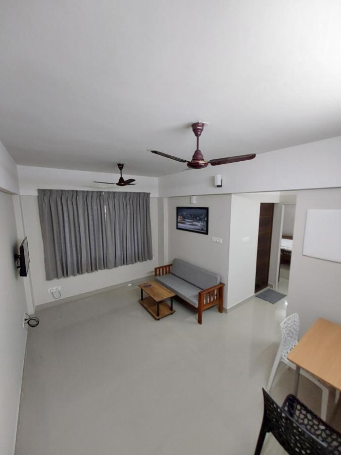 Hotel Mannat Residence Thiruvananthapuram Exterior foto
